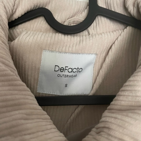 Jacket - Picture 3 of 3